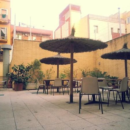 Residencia Universitaria San Agustin Barcelone Extérieur photo