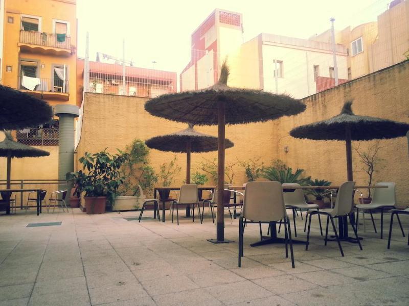 Residencia Universitaria San Agustin Barcelone Extérieur photo